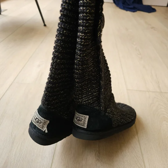 UGG VTG y2k Classic Cardy Black Gold Metallic Tall Button Knit Boots - Picture 9 of 9